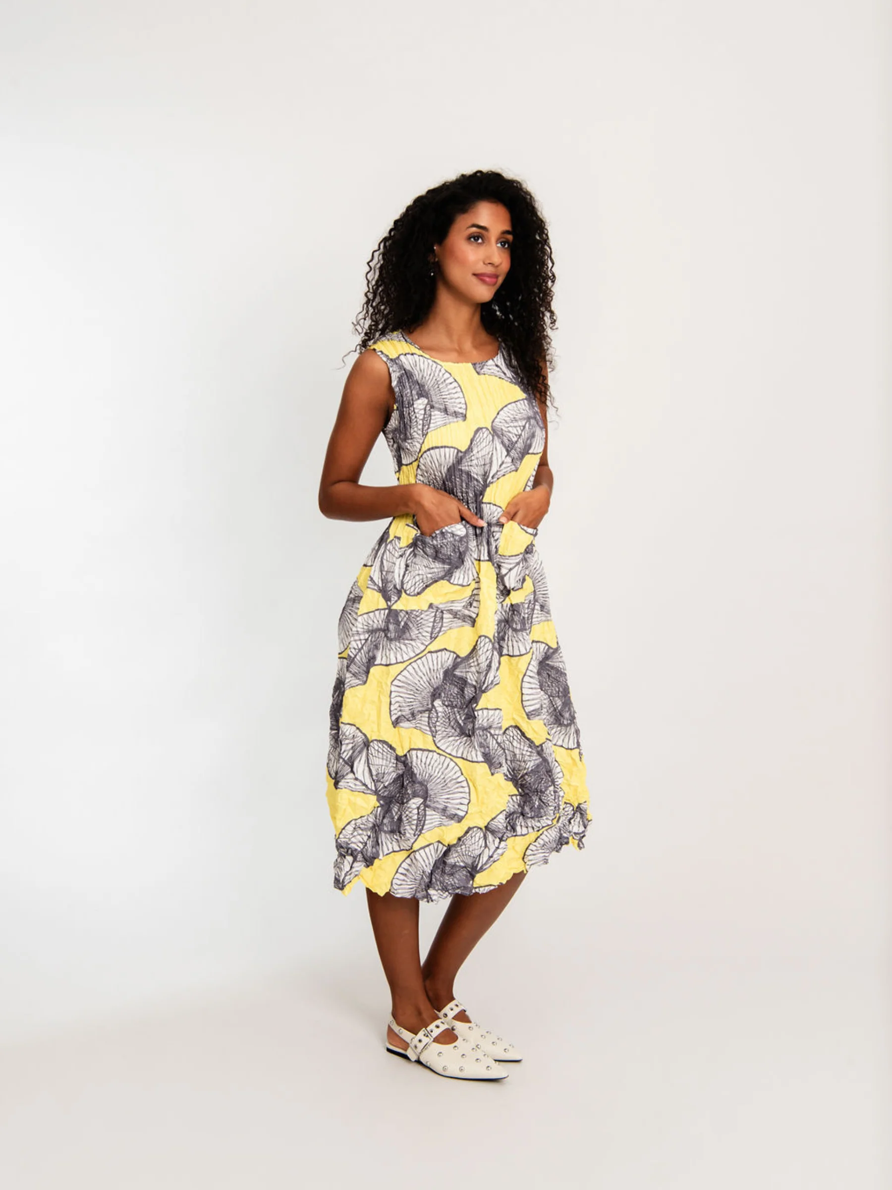 Smash Pocket Dress - Image 19
